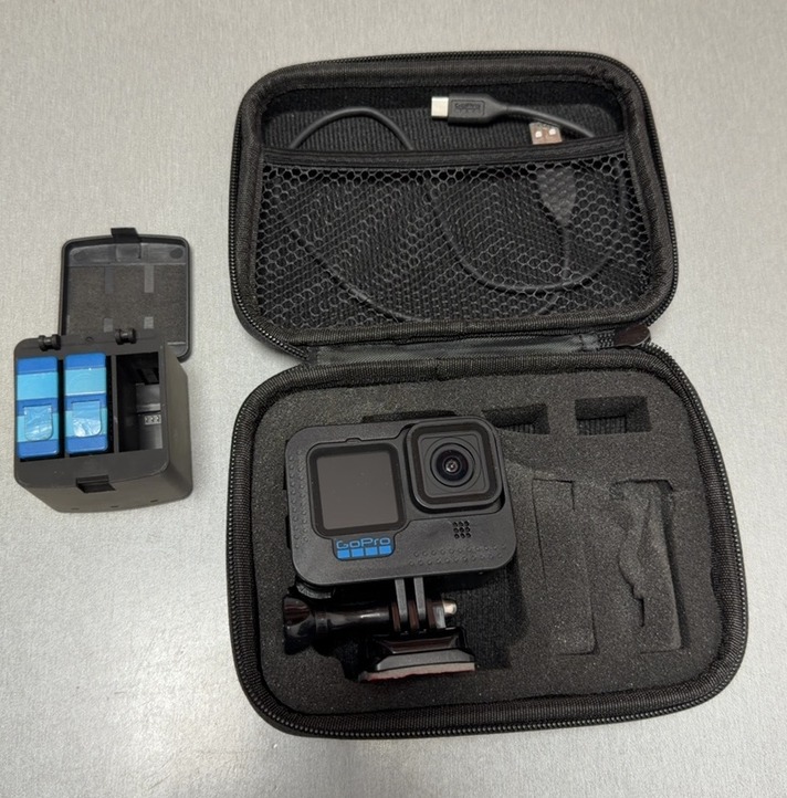 GoPro Hero 10 Black incl. 2 batterijen & accessoires