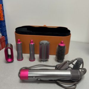Dyson Airwrap HS01 met diverse accessoires